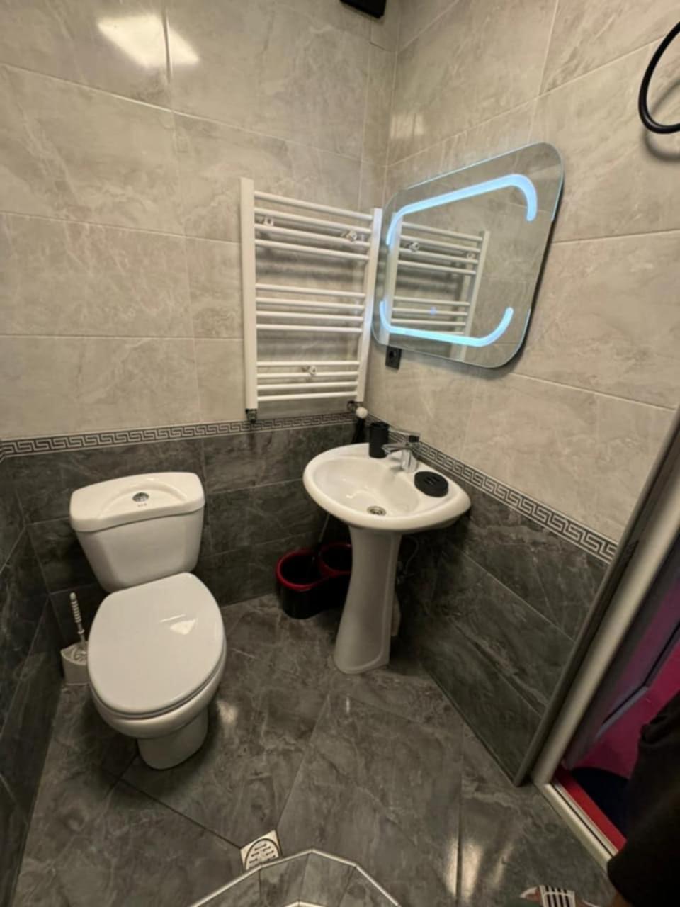 Mtx Tbilisi Apartment ภายนอก รูปภาพ
