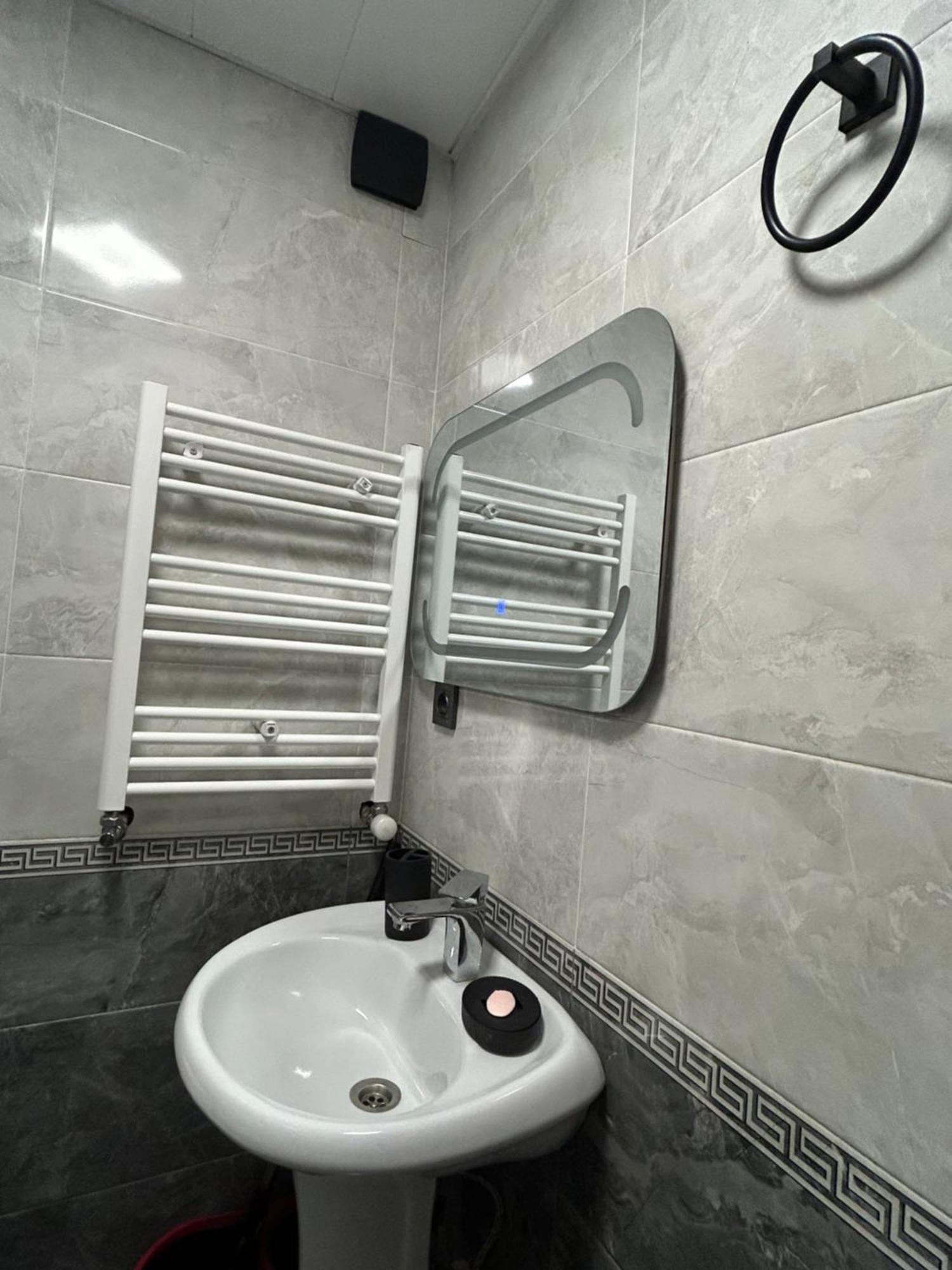 Mtx Tbilisi Apartment ภายนอก รูปภาพ