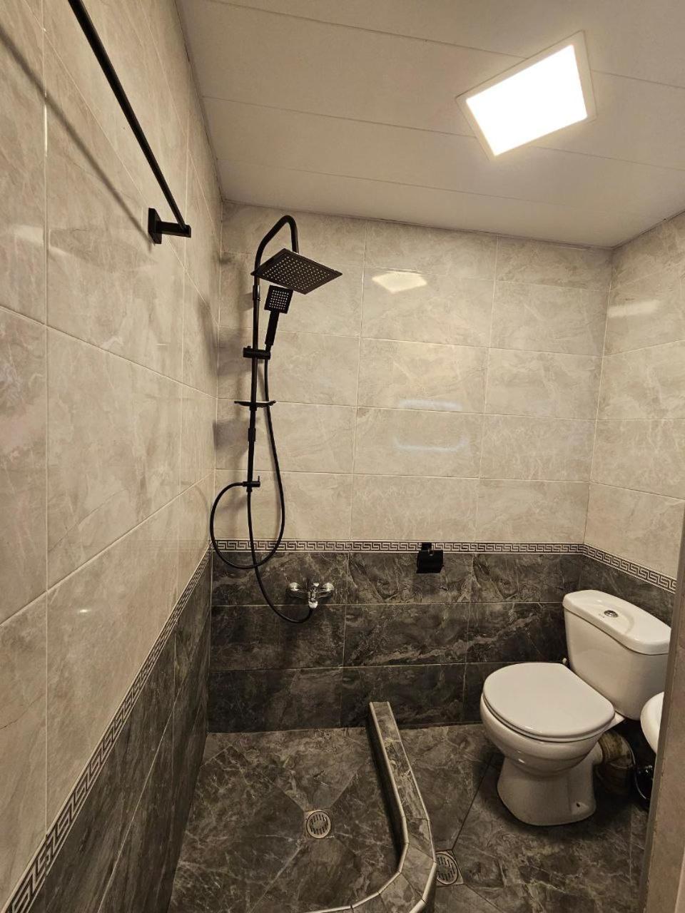 Mtx Tbilisi Apartment ภายนอก รูปภาพ